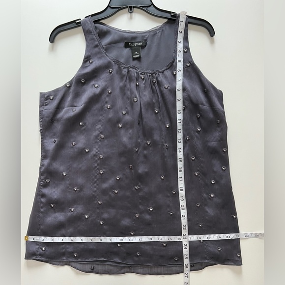 WHBM - Vintage Sleeveless Grey Flowy Shell - Picture 5 of 7